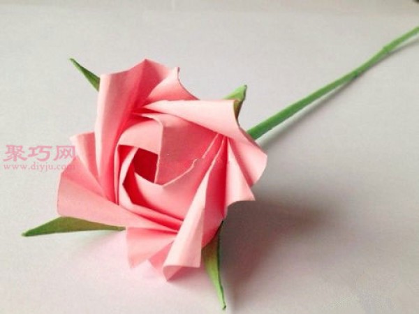 Illustration of folding calyx. Teach you how to make origami calyx by hand.