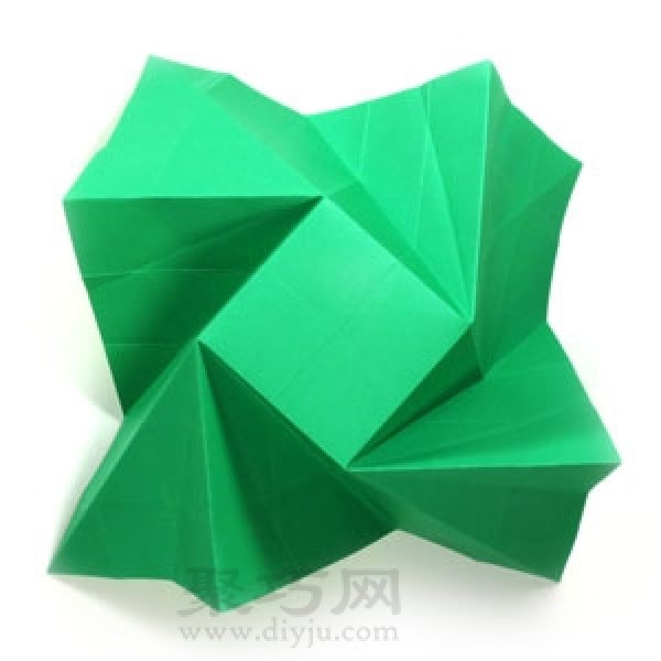 Hollow Cube Origami: Illustration of the folding method of forming a paper cube