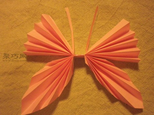 How to Easily Fold a Beautiful Paper Art Butterfly with Origami