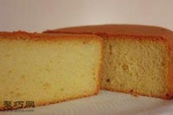 How to make chiffon cake that won’t collapse or shrink. Ratio of ingredients for chiffon cake that won’t crack.