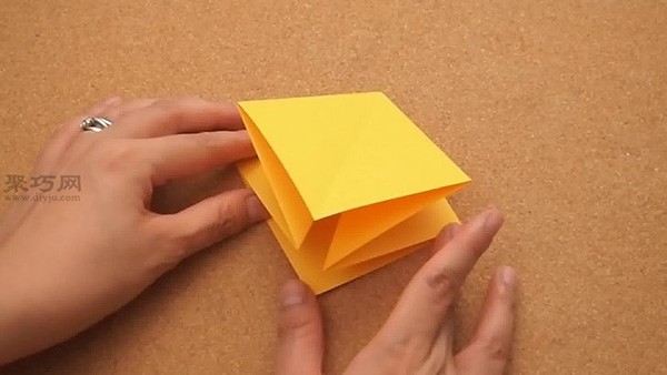 How to fold simple paper flowers. Teach you origami flower tutorial.