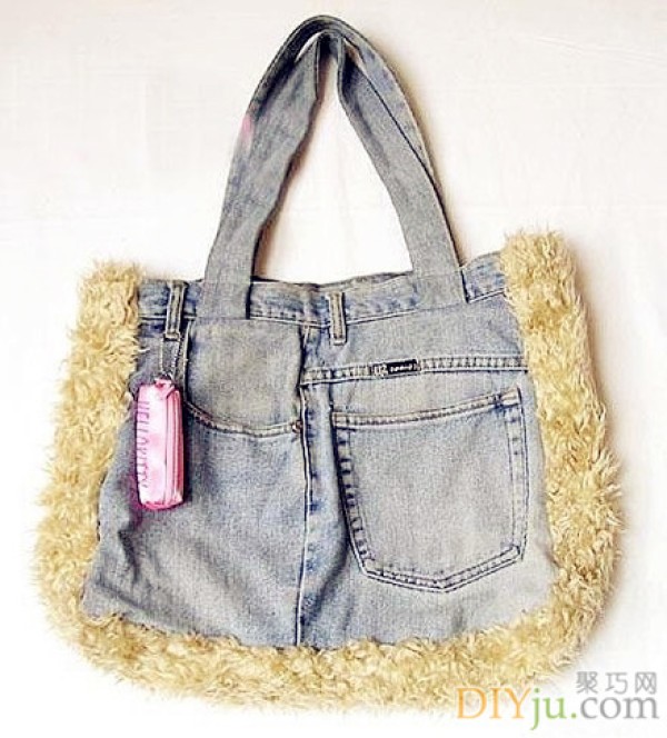 Illustrated tutorial on how to make a non-mainstream shoulder bag by hand from waste jeans