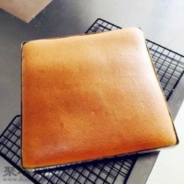 Steps to make soft and non-cracking chiffon cake rolls How to roll chiffon cake rolls