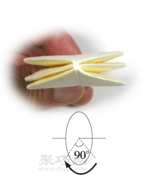 Basic origami folding method: lower diamond fold