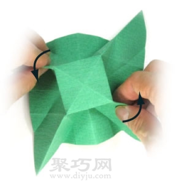 Simple origami boomerang folding method