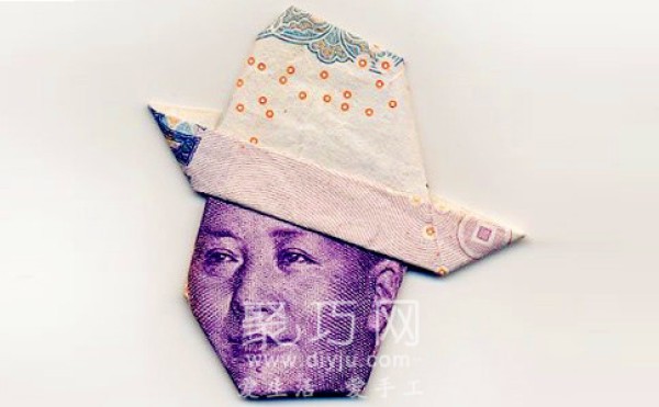 [Appreciation of coin origami] Grandpas wearing hats who make origami with money from various countries