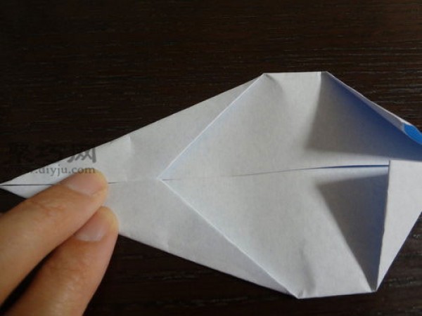 Simple Origami Boat Illustrated Tutorial Teach you how to make an origami boat