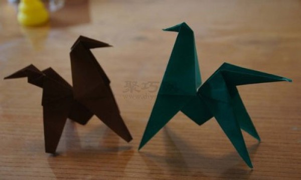 How to make an origami horse: teach you how to make a standing origami horse