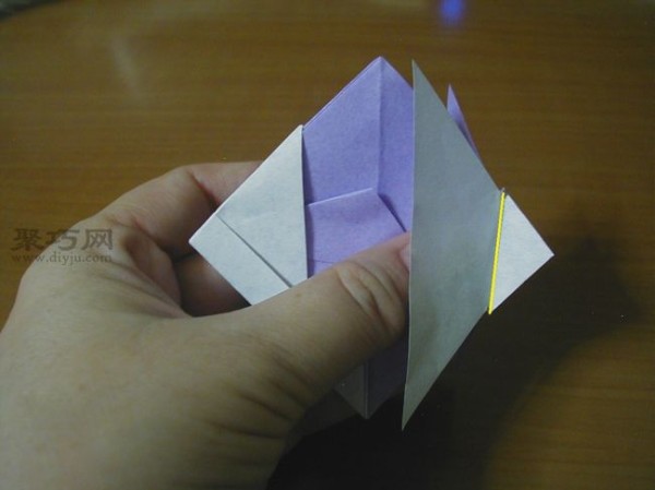 Illustration of the steps for making origami fish in kindergarten. It can be used as an origami lesson plan for children.