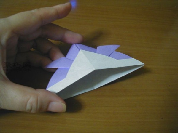 Illustration of the steps for making origami fish in kindergarten. It can be used as an origami lesson plan for children.