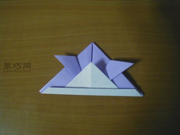 Illustration of the steps for making origami fish in kindergarten. It can be used as an origami lesson plan for children.