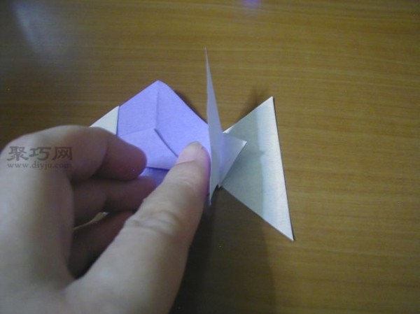 Illustration of the steps for making origami fish in kindergarten. It can be used as an origami lesson plan for children.