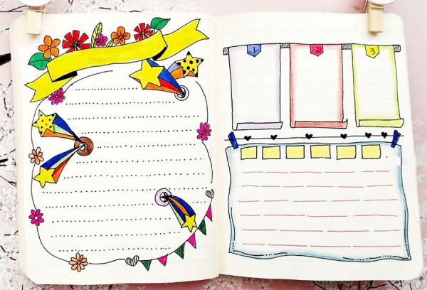 9 beautiful Christmas notebook layout designs