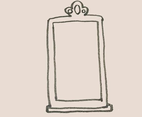 Simple drawing of full-length mirror