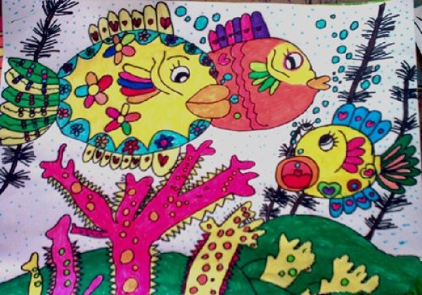 Childrens drawing of beautiful fish world