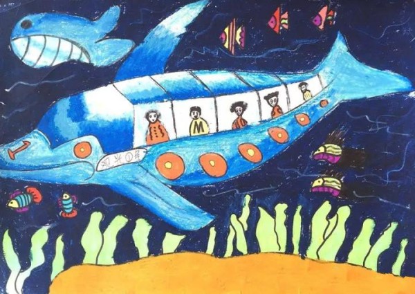 Award-winning childrens paintings on the theme of underwater world