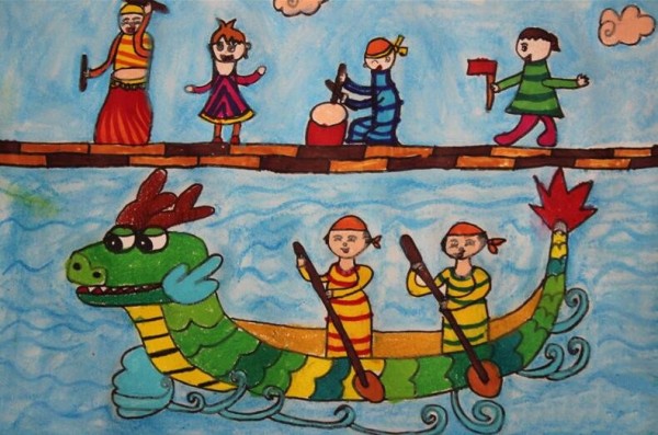 Picture display of paintings about dragon boat racing in celebration of the Dragon Boat Festival with loud gongs and drums