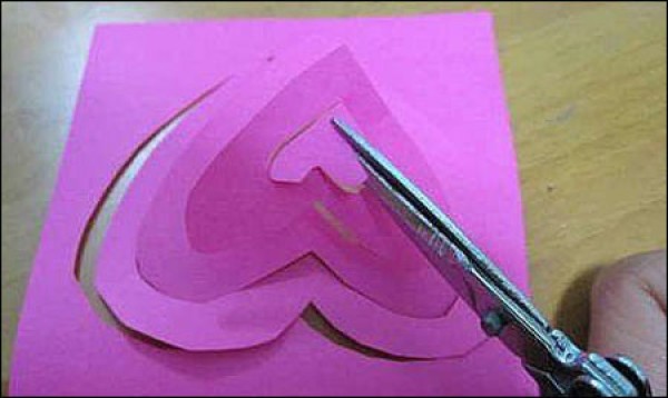 Making New Years greeting cards: Doing more crafts will make you smarter