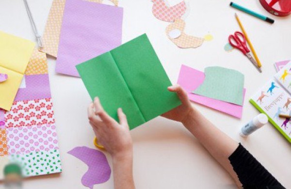 Handmade New Year greeting cards for toddlers!