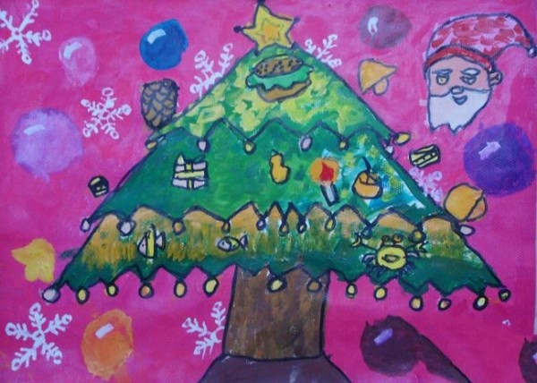 Childrens gouache painting of a Christmas tree