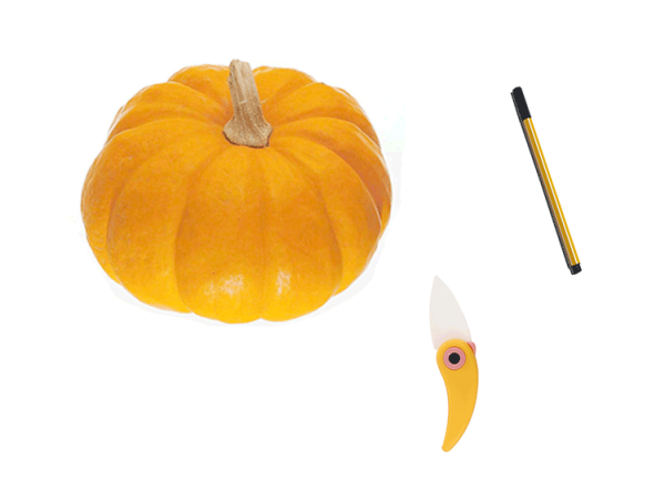 Come and make a pumpkin lantern with your baby