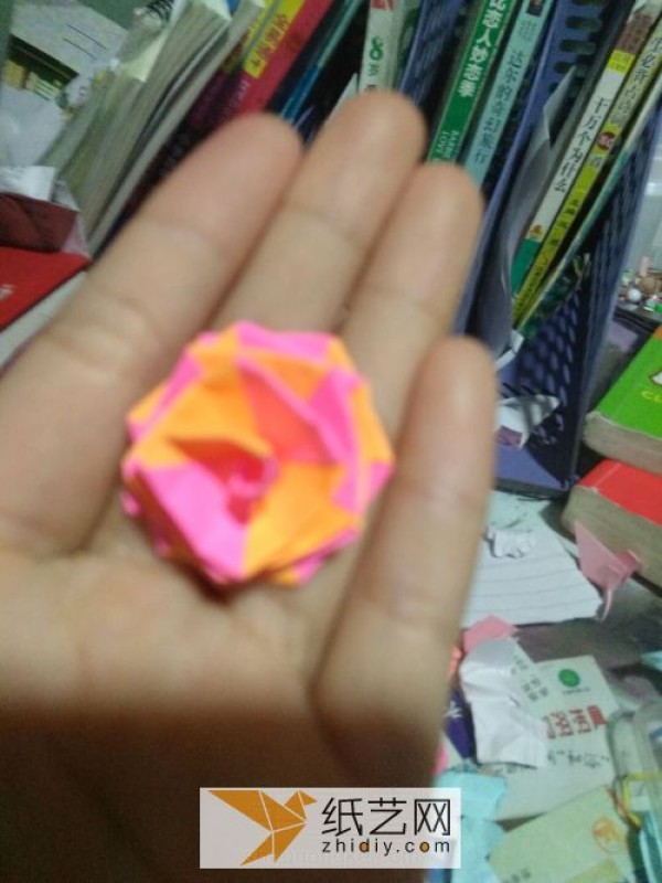 How to make small handmade origami roses for Valentines Day