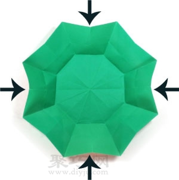 Illustration of how to fold handmade origami round envelopes