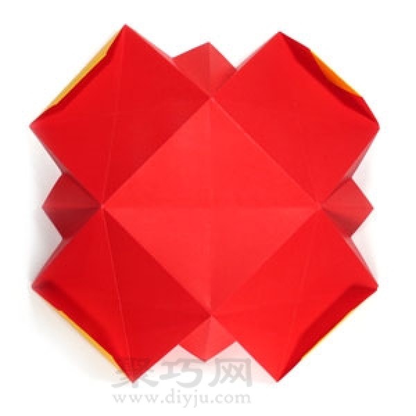 How to fold handmade origami heart-shaped round paper box