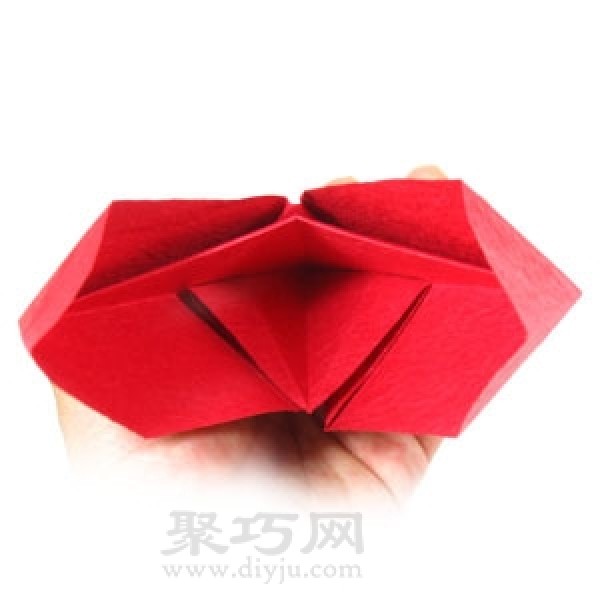 Simple illustration of handmade origami heart-shaped box