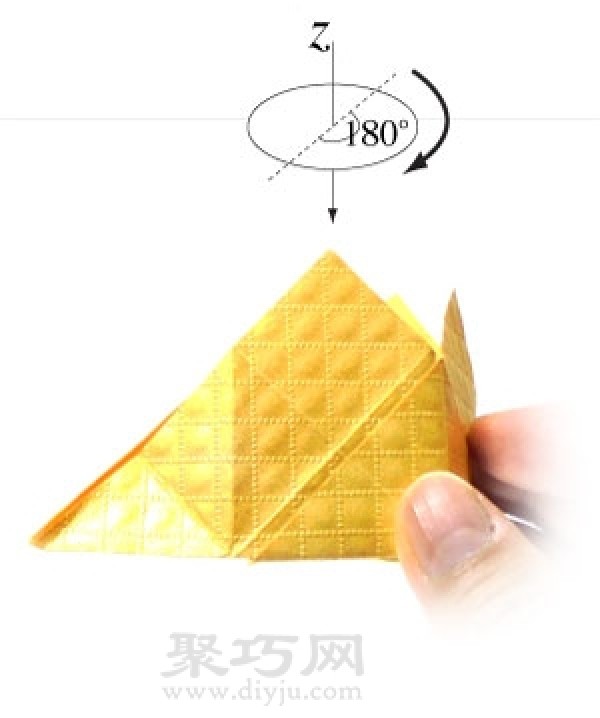 Simple illustration of handmade origami three-dimensional yellow crown