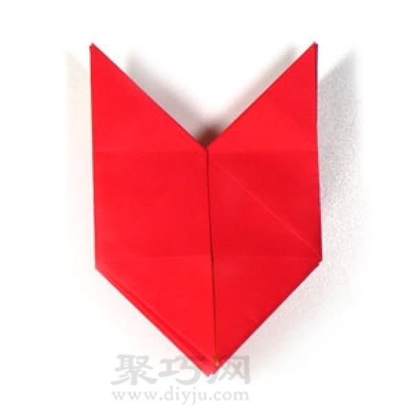 How to fold a heart-shaped spring. Use a piece of paper to fold a heart-shaped spring.