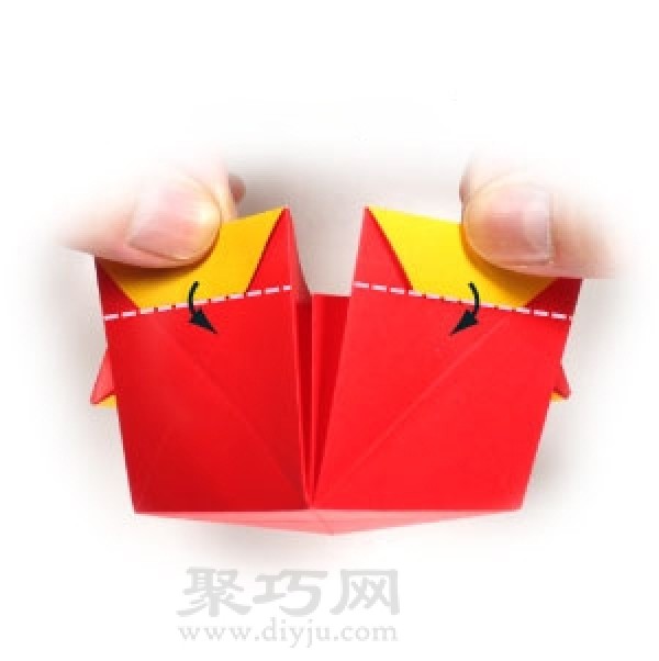 How to fold handmade origami heart-shaped round paper box