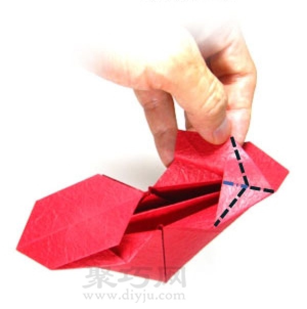 Simple illustration of handmade origami heart-shaped box