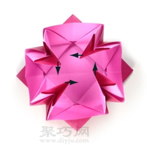 Simple illustration of origami pinwheel envelope