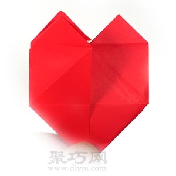 How to fold a heart-shaped spring. Use a piece of paper to fold a heart-shaped spring.