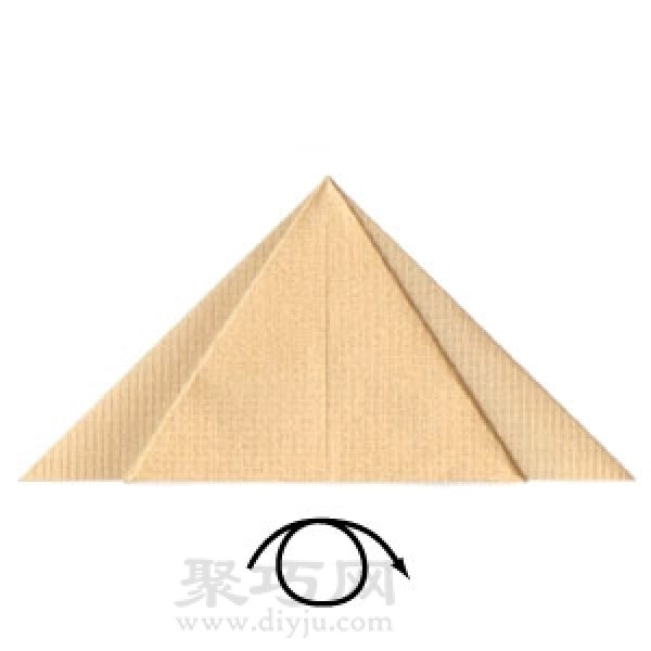 Illustration of pyramid origami folding method