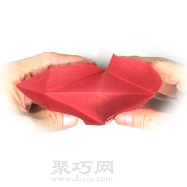 Three-dimensional heart origami tutorial