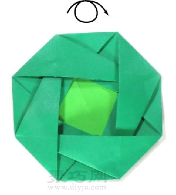 Flower shaped envelope origami method