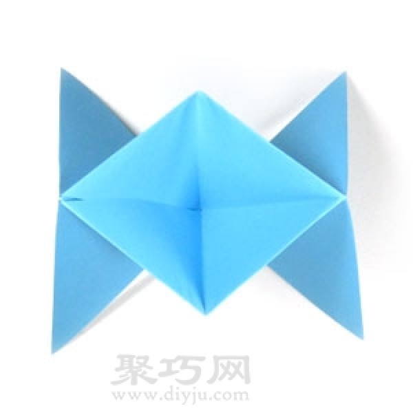 Manual origami three-dimensional five-pointed star folding steps