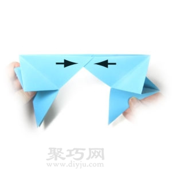 Manual origami three-dimensional five-pointed star folding steps