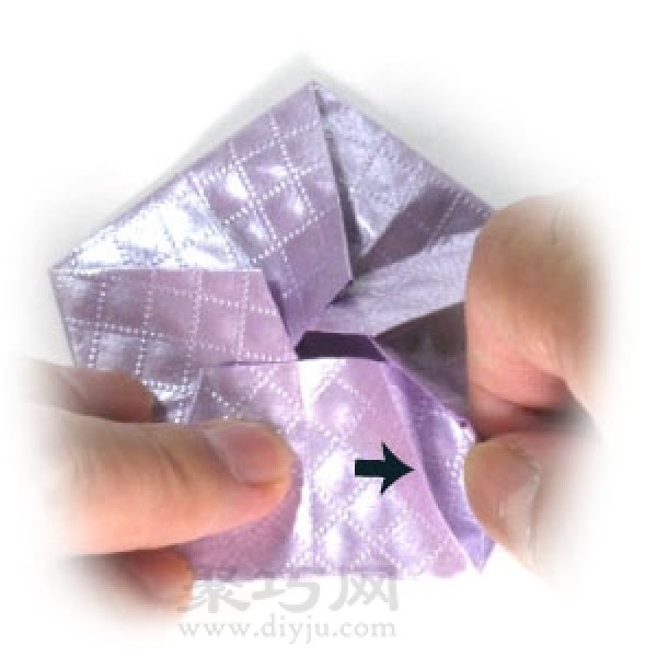 Steps to fold handmade origami starfish