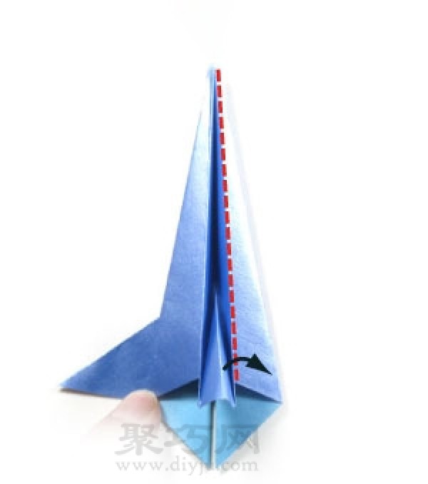 How to fold an origami three-dimensional rocket