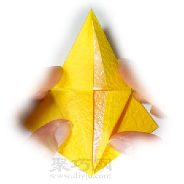 Simple folding method of three-dimensional five-pointed star origami