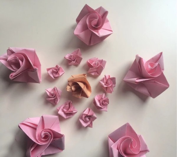 How to stack simple and beautiful roses? Look at this rosette folding method