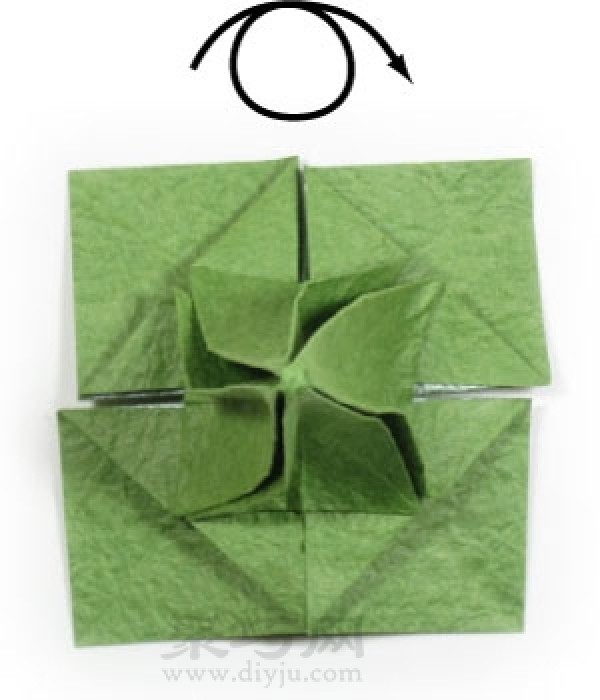 How to make origami lucky four leaf clover