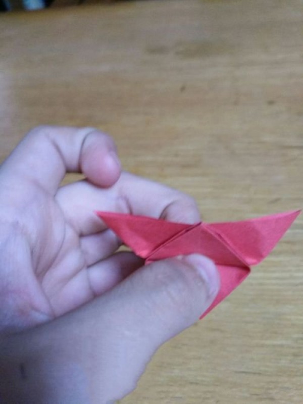 How to make an origami butterfly? Teach you how to fold a beautiful butterfly from a piece of paper