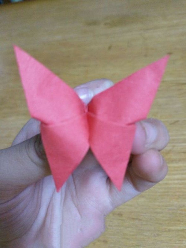 How to make an origami butterfly? Teach you how to fold a beautiful butterfly from a piece of paper