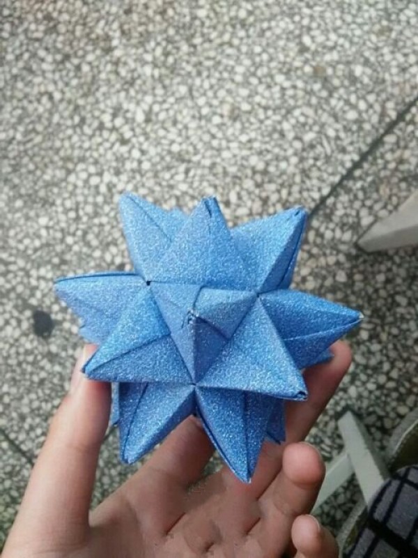 How to fold a multi-pointed star? Teach you how to fold a simple and beautiful multi-pointed star