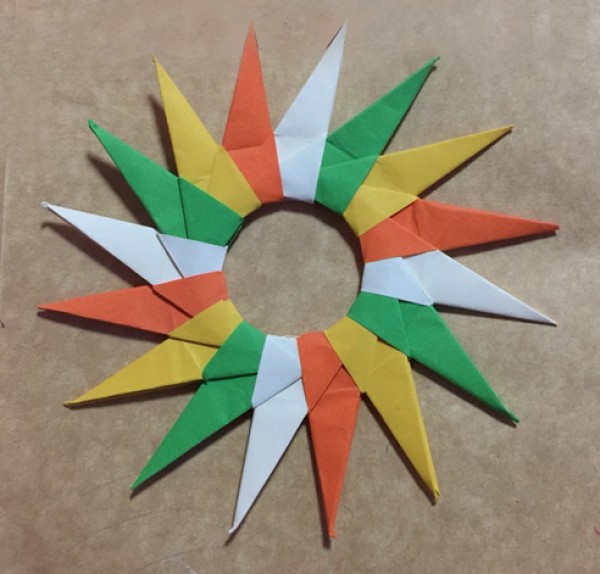 How to fold round darts? Illustrated tutorial on handmade origami round darts