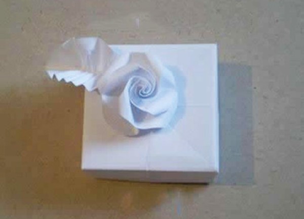 How to fold roses beautifully? How to fold roses by hand